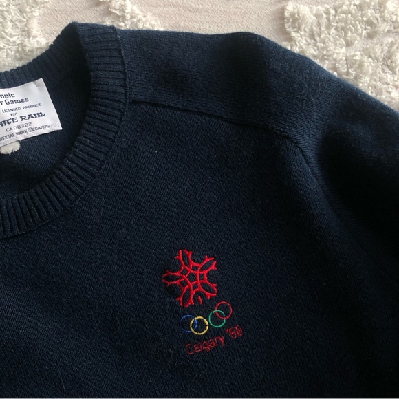 RARE! 🏅 1988 Calgary Olympic official sweater! - Picture 3 of 7